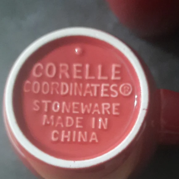4 Pc Corelle Coordinates Bold Red Mug Set - Picture 2 of 4